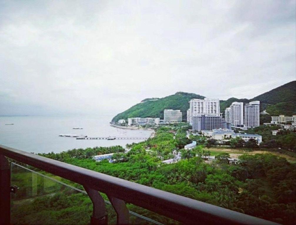 Sanya Shanghai Huating Boutique Resort Hotel Kültér fotó