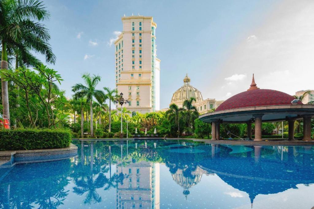 Sanya Shanghai Huating Boutique Resort Hotel Kültér fotó