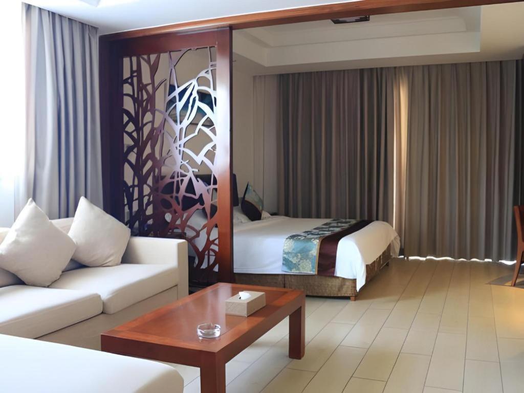 Sanya Shanghai Huating Boutique Resort Hotel Kültér fotó